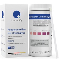Urin-Teststreifen zur Bestimmung von Ketonen mit Farbvergleichsskala zur Auswertung des Ergebnisses.